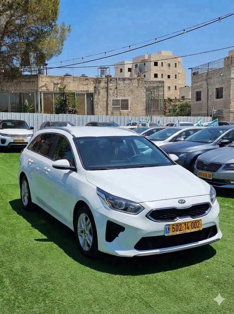 كيا CEED TURBO 2021 — صورة 1 من 4