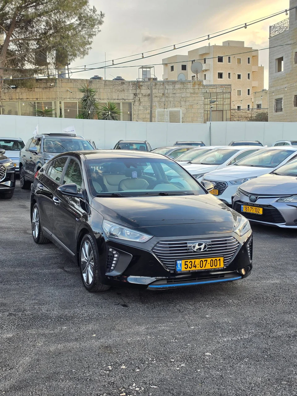هيونداي IONIQ HYBRID 2018 — صورة 1 من 4