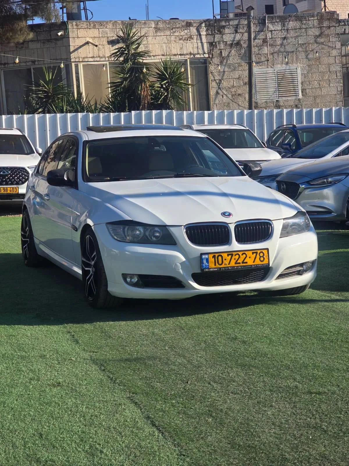 ב.מ.וו 320I 2012 — תמונה 1 מתוך 5