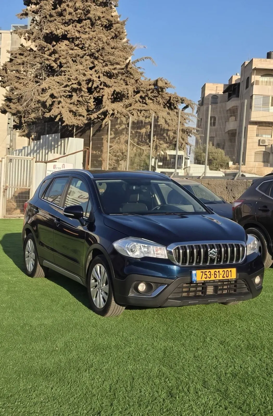 سوزوكي CROSSOVER 2019 — صورة 1 من 5